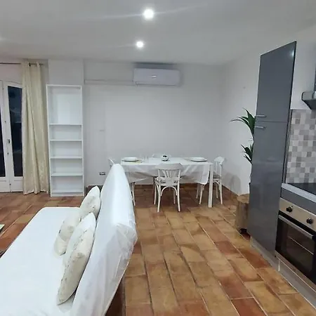 Maison Patricia Appartemets * Menton