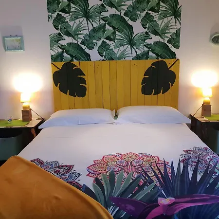 Maison Patricia Appartemets * Ментона
