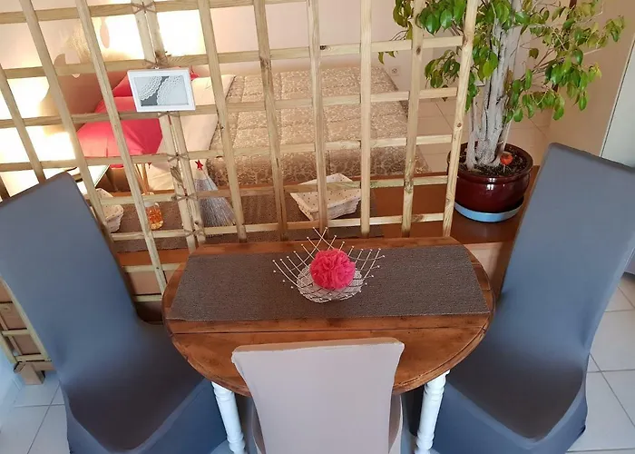 Maison Patricia Appartemets * Menton